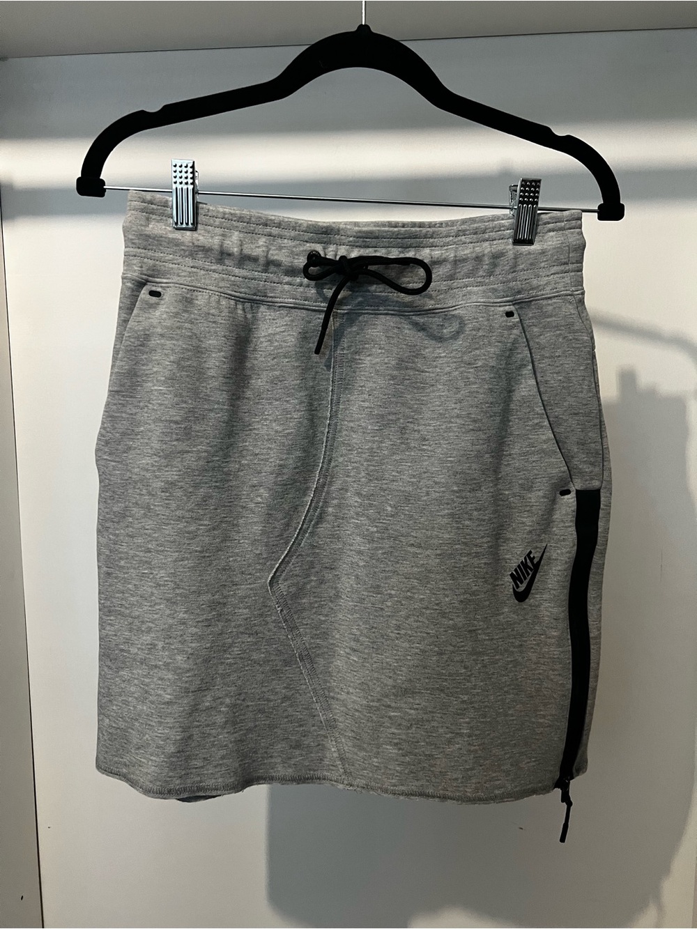 Nike Women’s Fleece Skirt Small